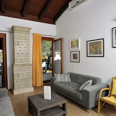 House Lena Tatil Evi *