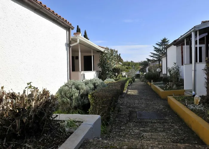 House Lena * بوريتش