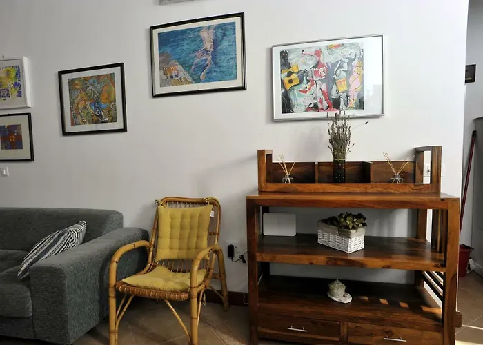 بيت للعطل House Lena بوريتش